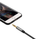 AV118-10592_UGREEN-AV118-3.5mm-AUX-Extension-Cable-1m-–-Male-to-Female_02.jpg