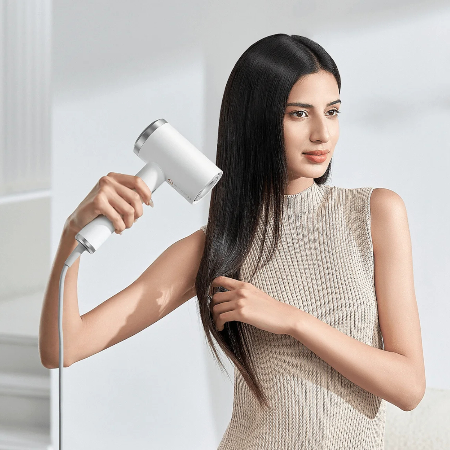 BHR9114EU_Xiaomi-High-speed-Ionic-Hair-Dryer_wr_05a.jpg