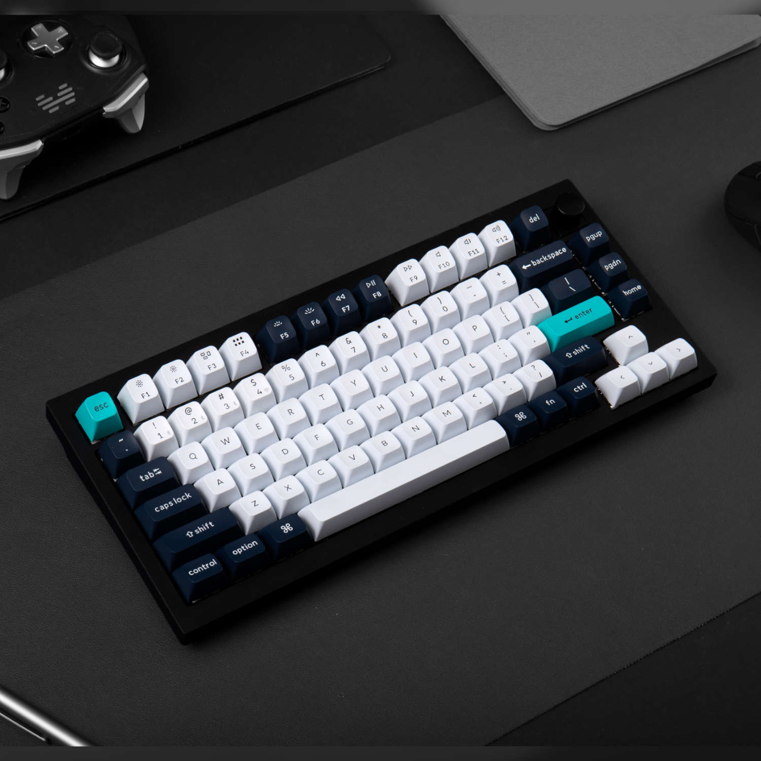 Q1M-M1_Keychron-Q1-Max-QMK-VIA-RGB-Wireless-Custom-Mechanical-Keyboard-Gateron-RED-Switches-Black_wr_04a.jpg