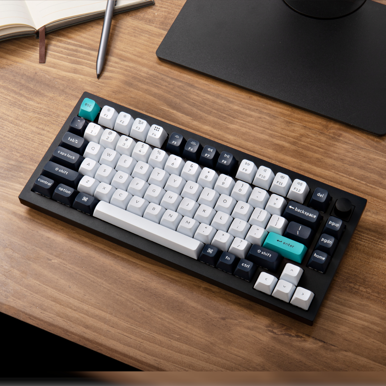 Q1M-M1_Keychron-Q1-Max-QMK-VIA-RGB-Wireless-Custom-Mechanical-Keyboard-Gateron-RED-Switches-Black_wr_05a.jpg